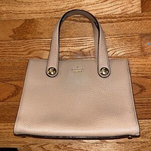 KATE SPADE HAND BAG/CROSSBODY